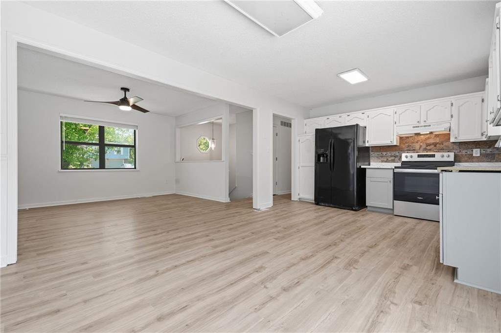 16010 Eastern Avenue Property Photo 10