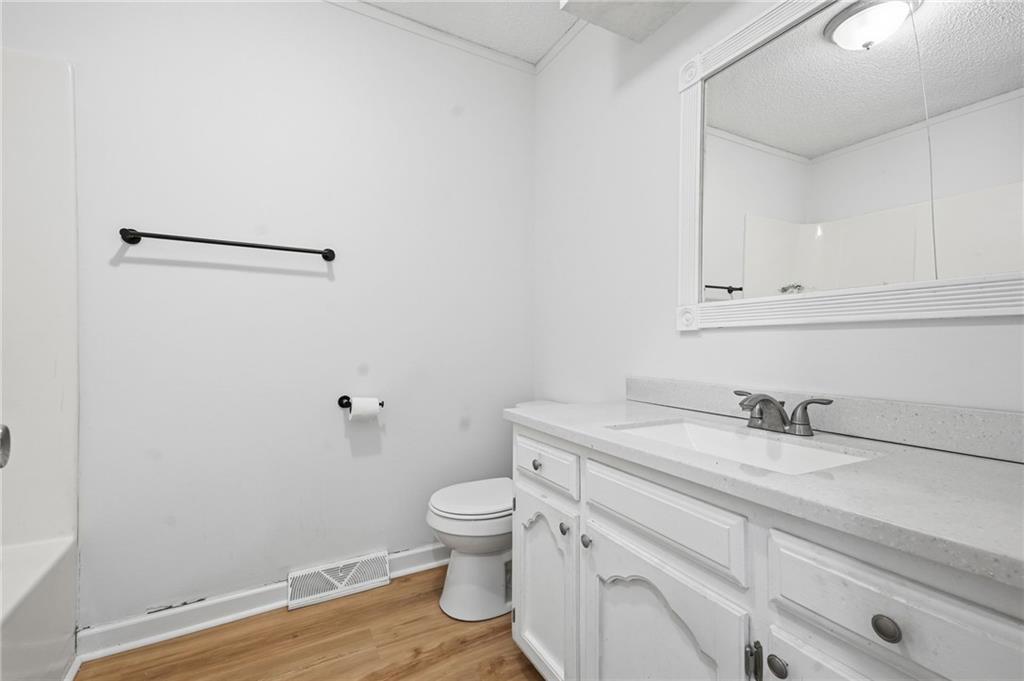 16010 Eastern Avenue Property Photo 17