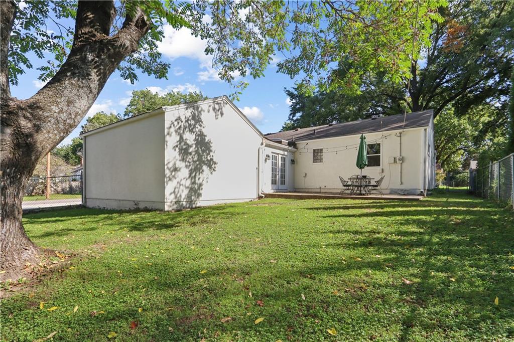 7900 Pennsylvania Avenue Property Photo 21