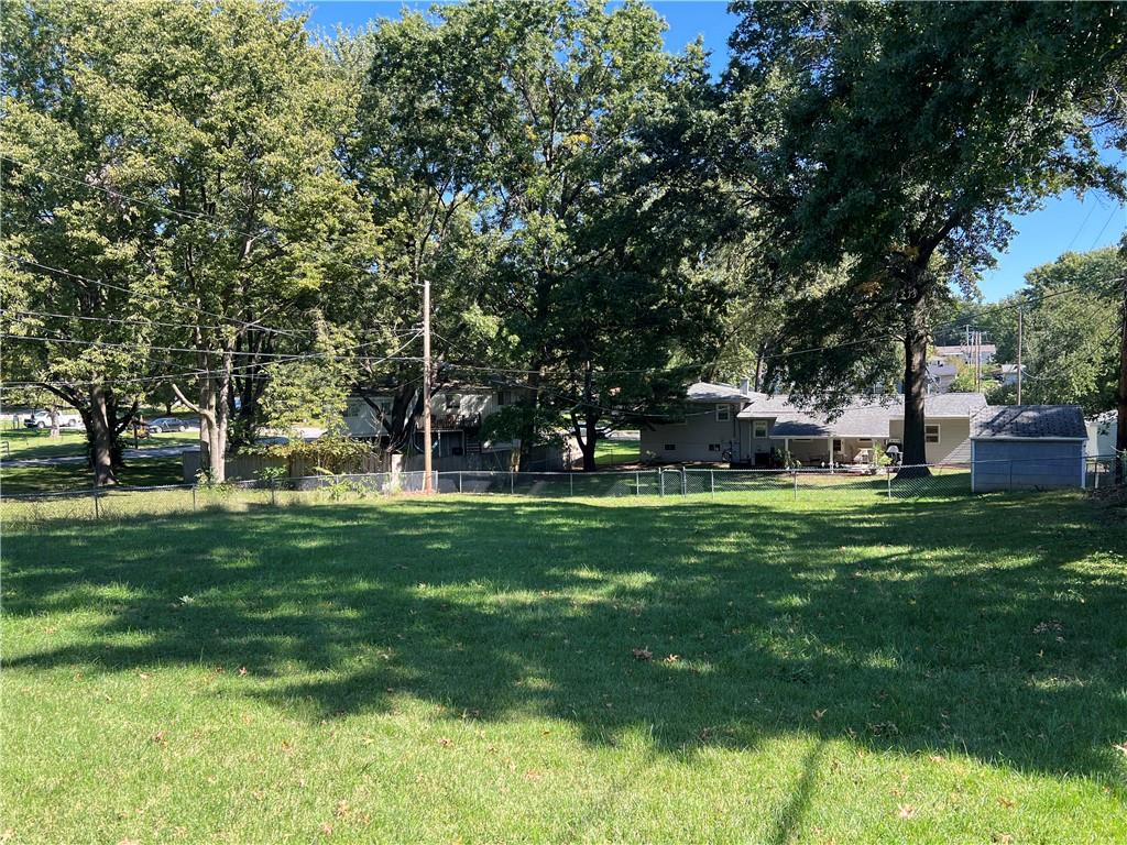6001 N Michigan Place Property Photo 13