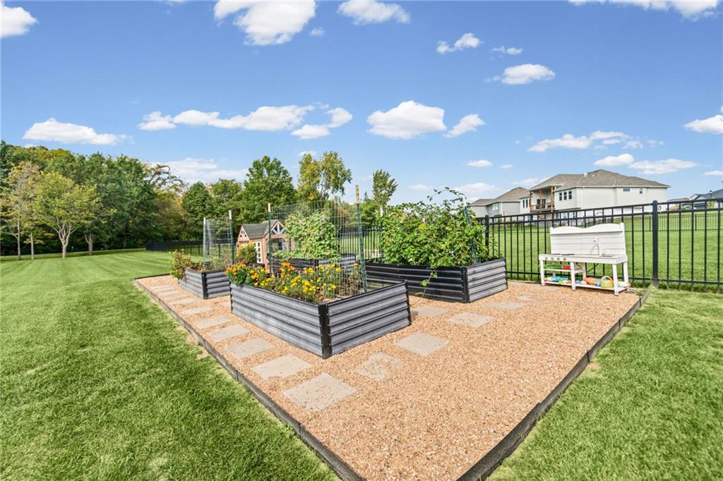 2102 Foxtail Drive Property Photo 42