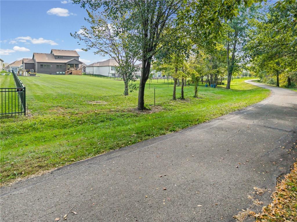 2102 Foxtail Drive Property Photo 47