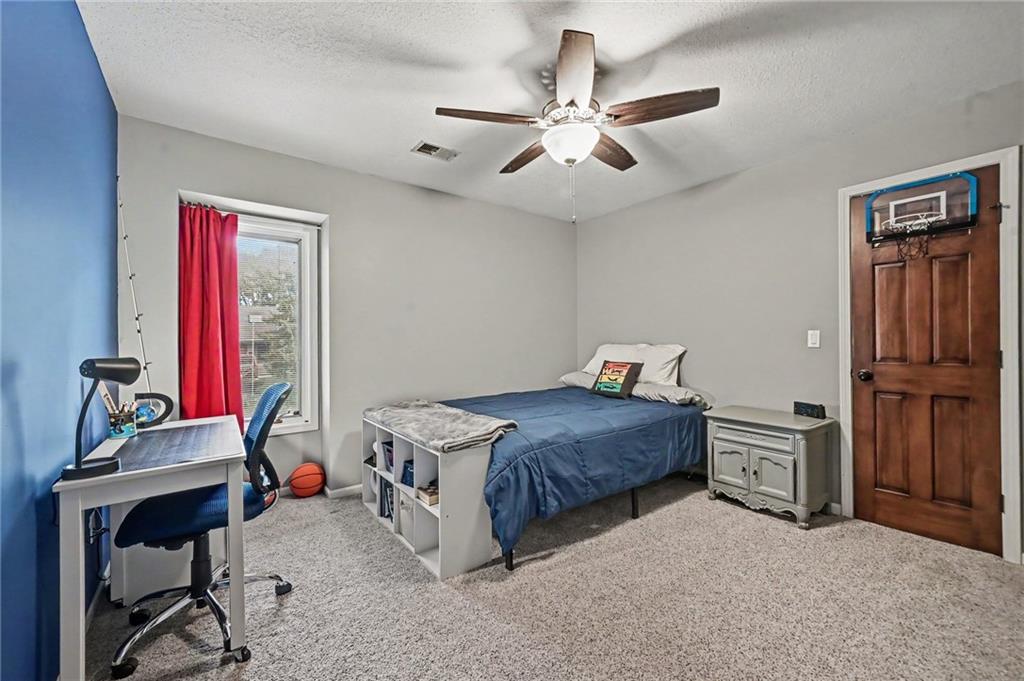 8228 Nw Weatherby Drive Property Photo 21
