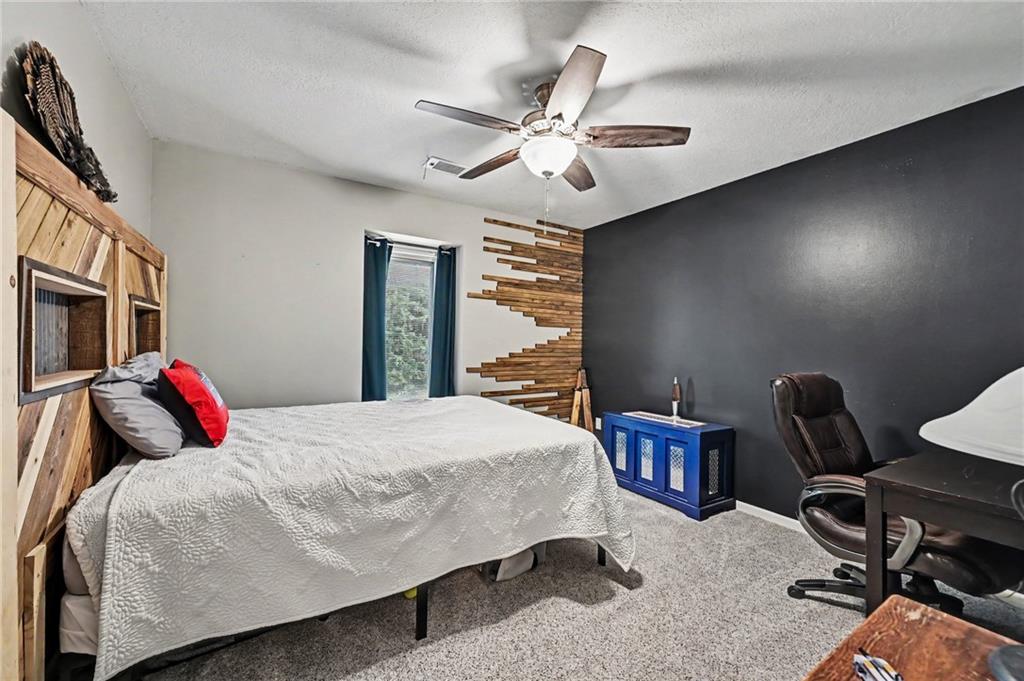 8228 Nw Weatherby Drive Property Photo 30