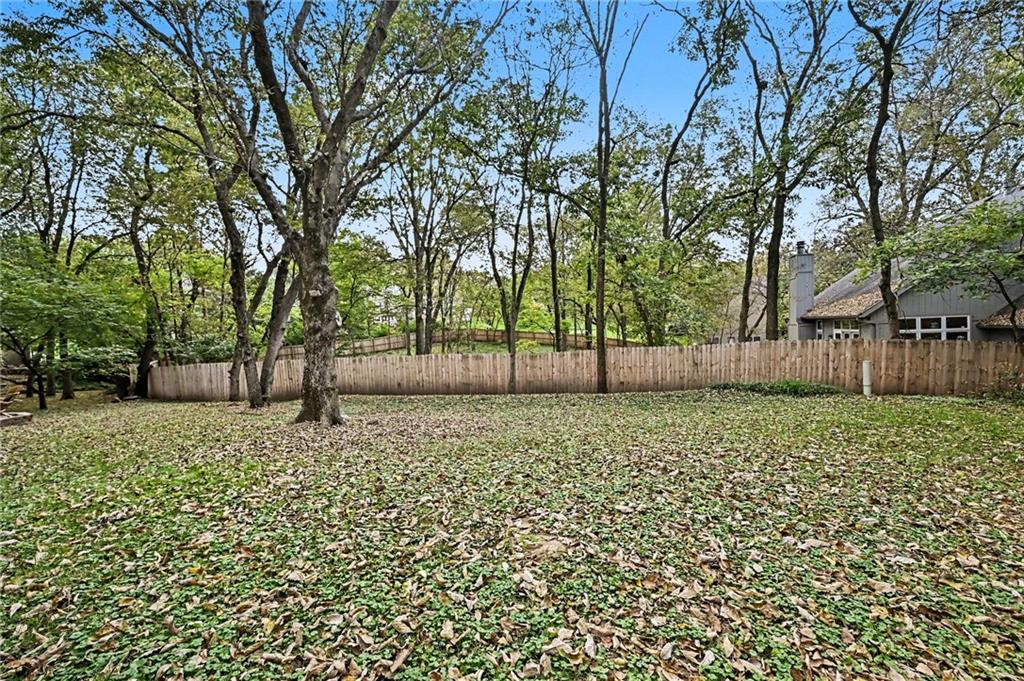 8228 Nw Weatherby Drive Property Photo 36
