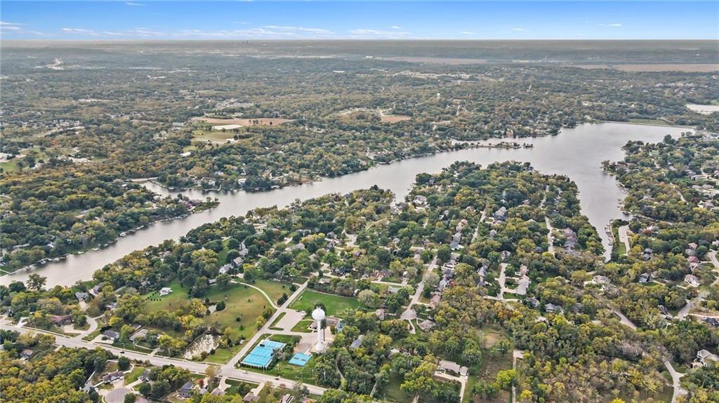 8228 Nw Weatherby Drive Property Photo 39