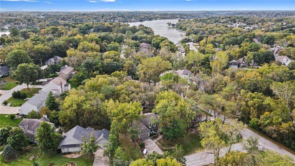 8228 Nw Weatherby Drive Property Photo 40