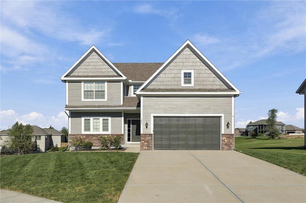 18304 Rock Creek Drive Property Photo 1