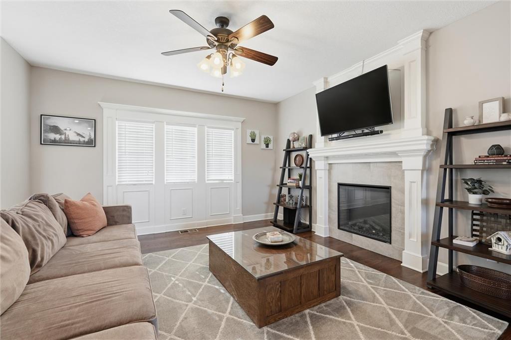 18304 Rock Creek Drive Property Photo 6