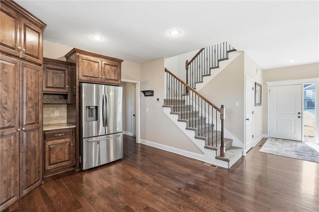 18304 Rock Creek Drive Property Photo 10