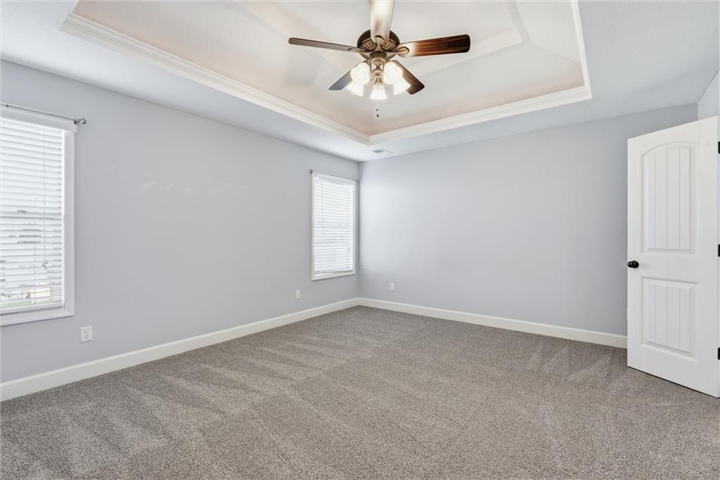 18304 Rock Creek Drive Property Photo 18