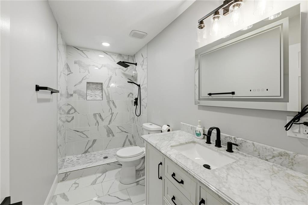 3035 N 55th Street Property Photo 15
