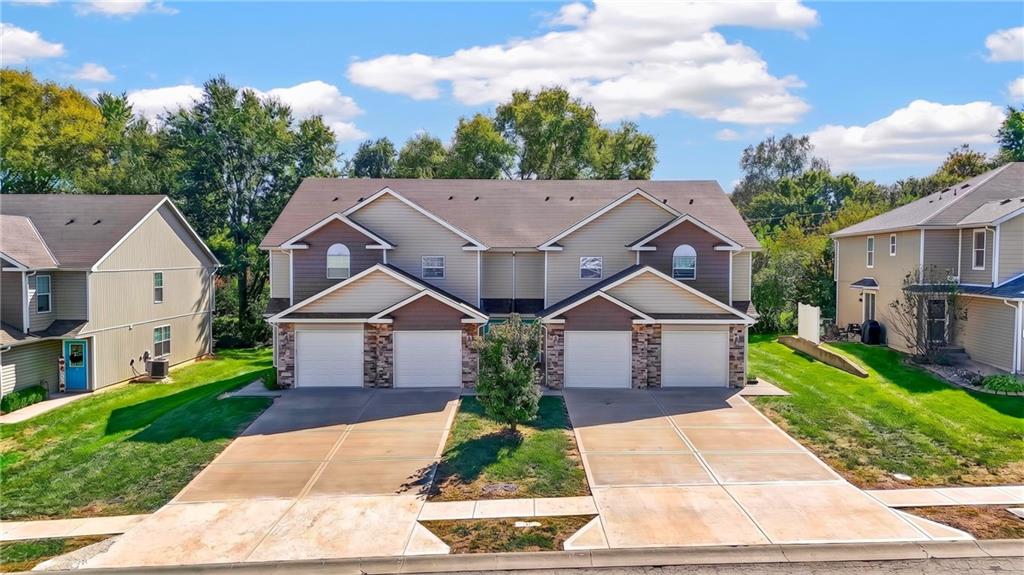 427 Tumbleweed Place Property Photo 1