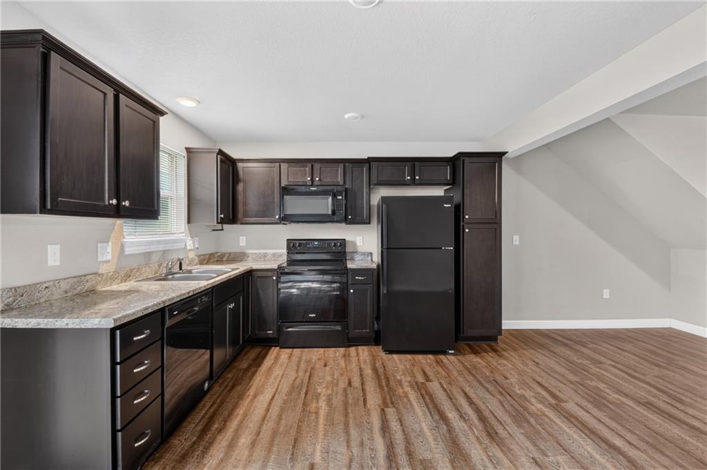 427 Tumbleweed Place Property Photo 6