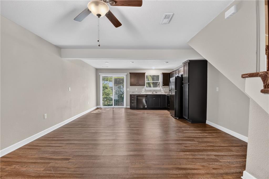 427 Tumbleweed Place Property Photo 7