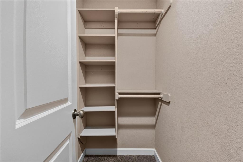 427 Tumbleweed Place Property Photo 14