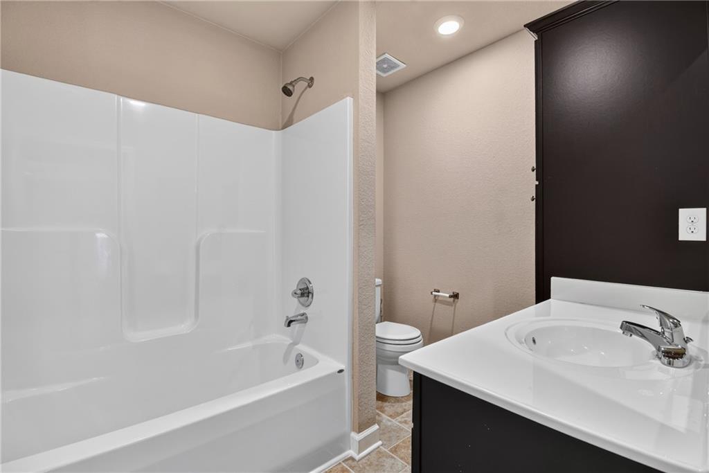 427 Tumbleweed Place Property Photo 15