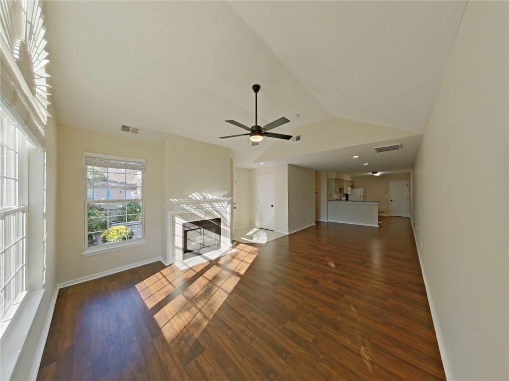 1912 W 139th Street Property Photo 3