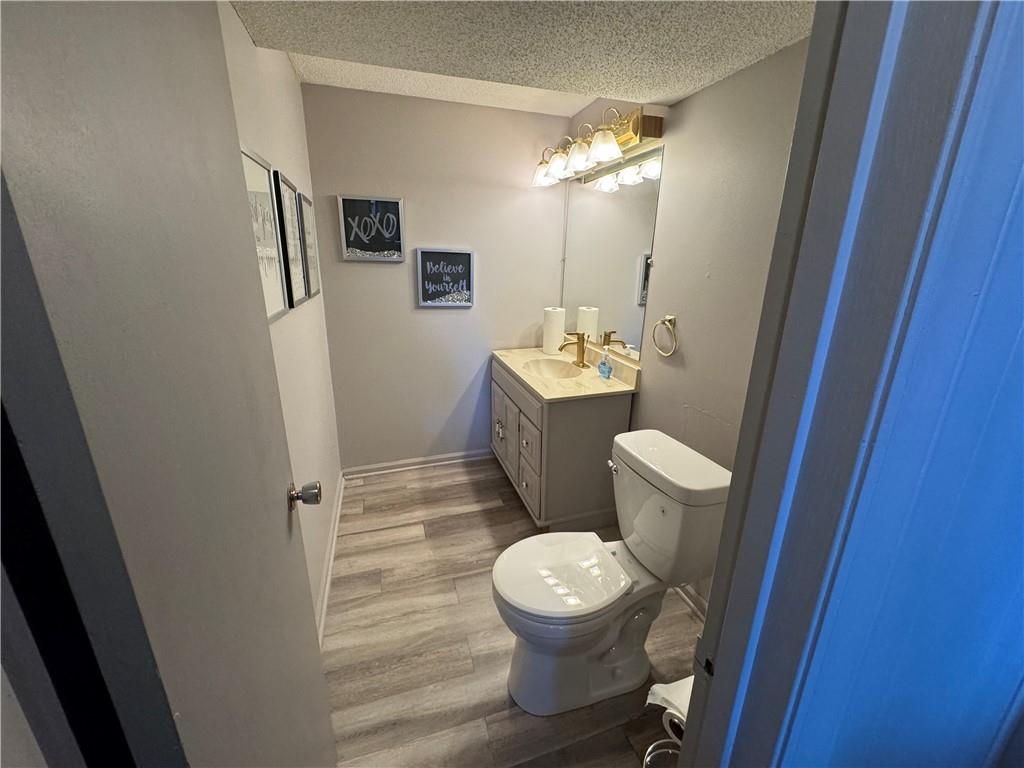 8916 E 57th Street Property Photo 10