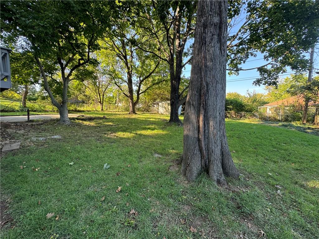 8916 E 57th Street Property Photo 15