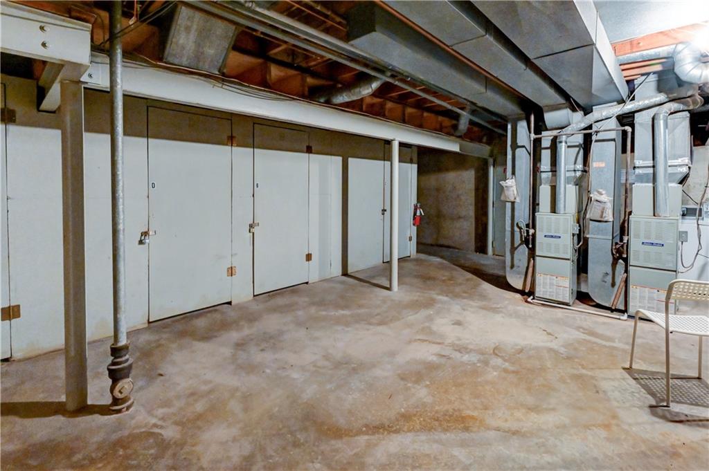 470 W 104th Street Property Photo 15
