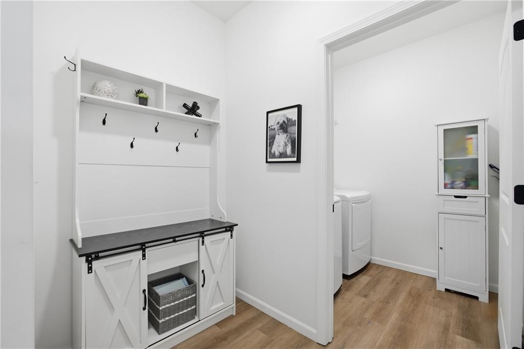 20909 W 190th Place Property Photo 8