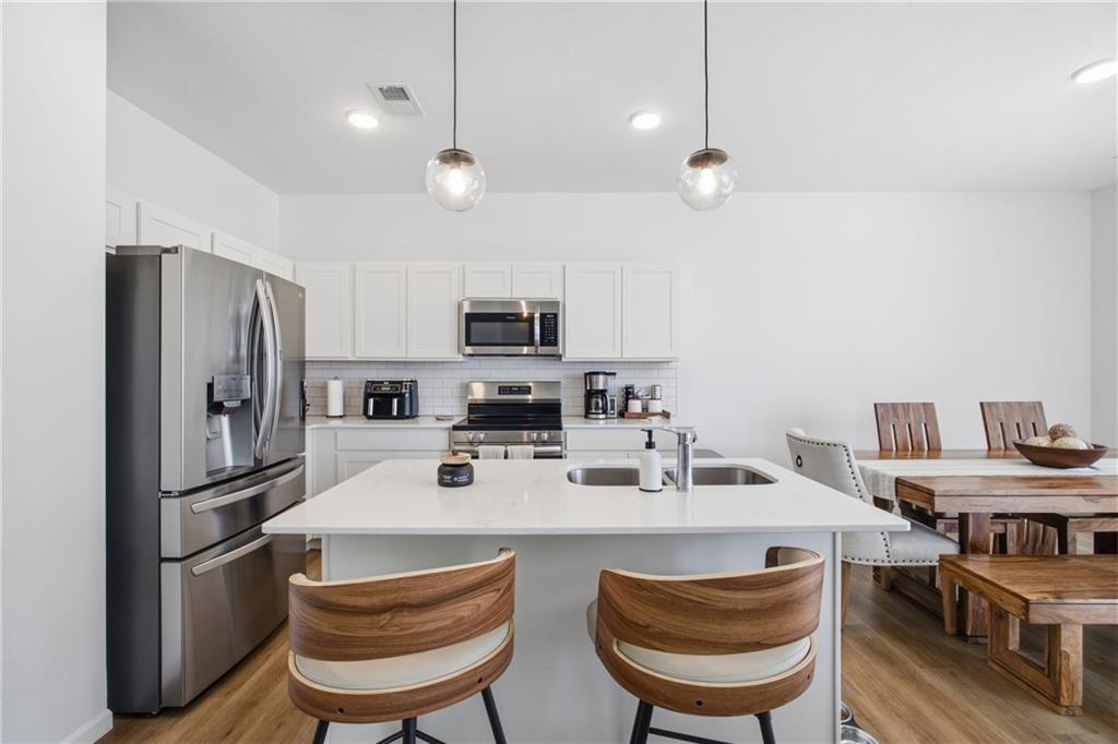 20909 W 190th Place Property Photo 13