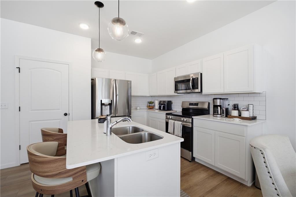 20909 W 190th Place Property Photo 14