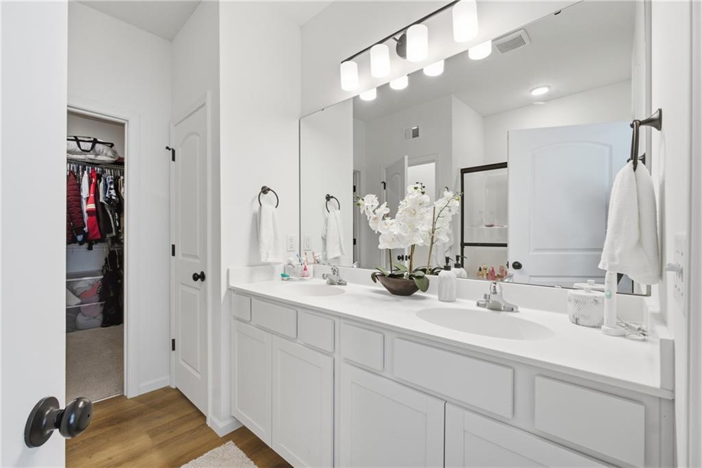 20909 W 190th Place Property Photo 21
