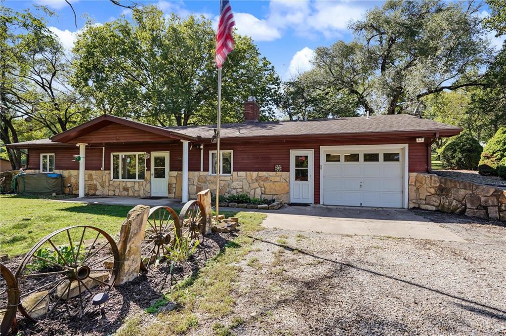 426 Halderman Street Property Photo 1
