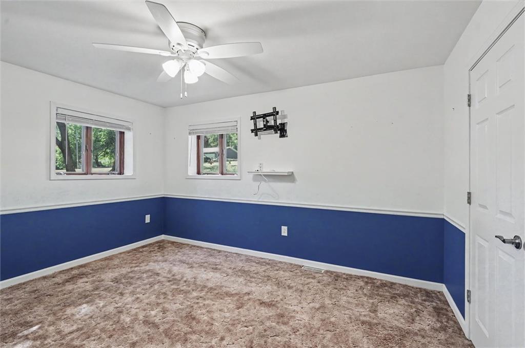 426 Halderman Street Property Photo 13