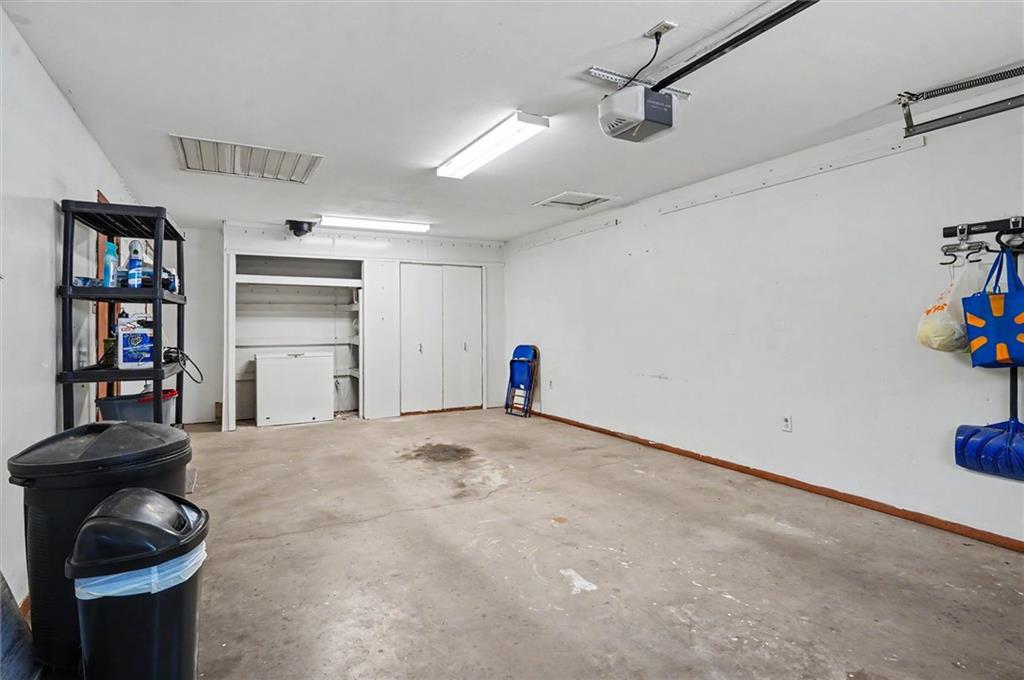 426 Halderman Street Property Photo 21