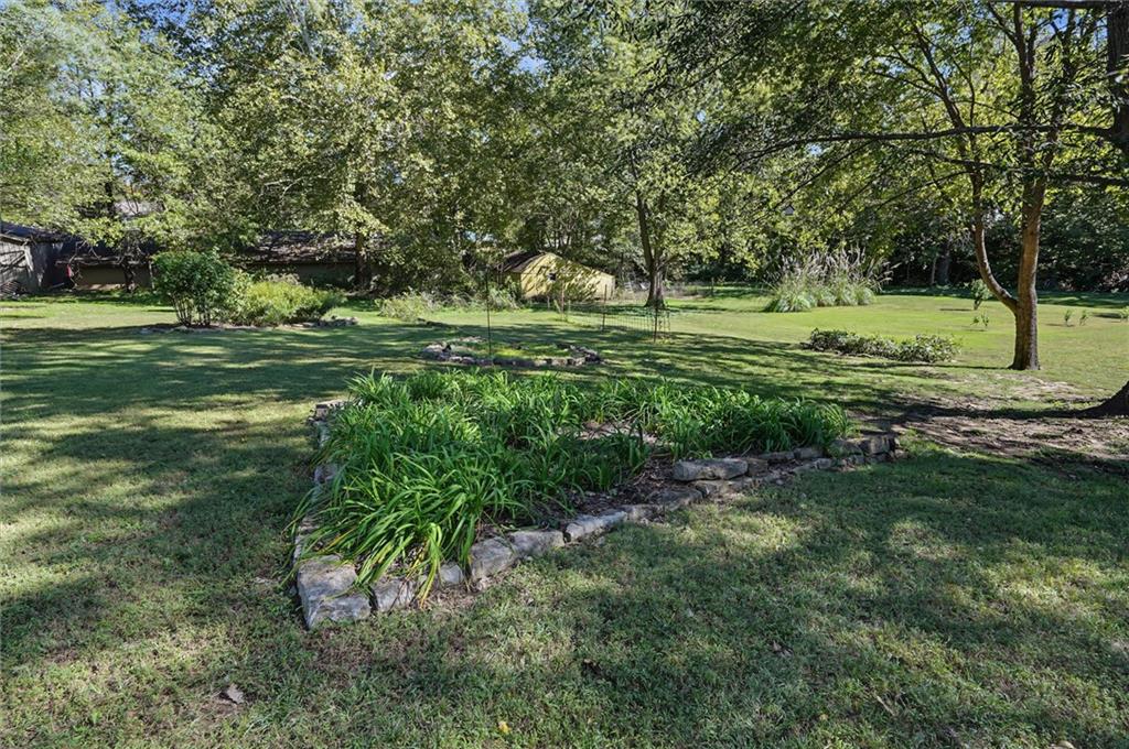 426 Halderman Street Property Photo 23
