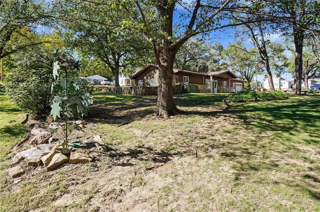 426 Halderman Street Property Photo 24