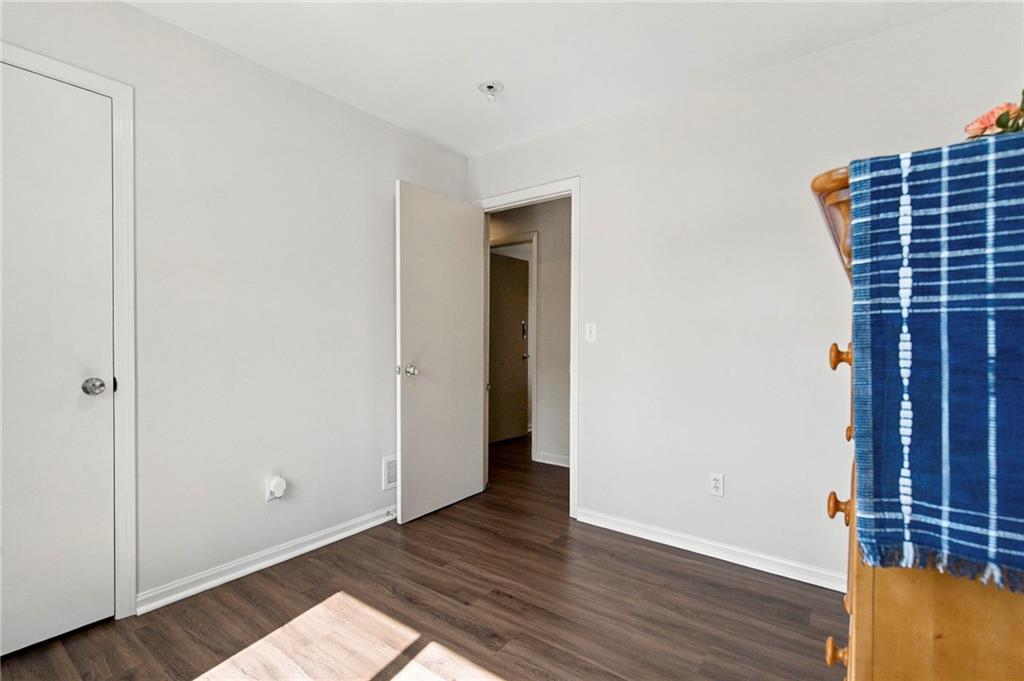 440 N Pine Street Property Photo 18