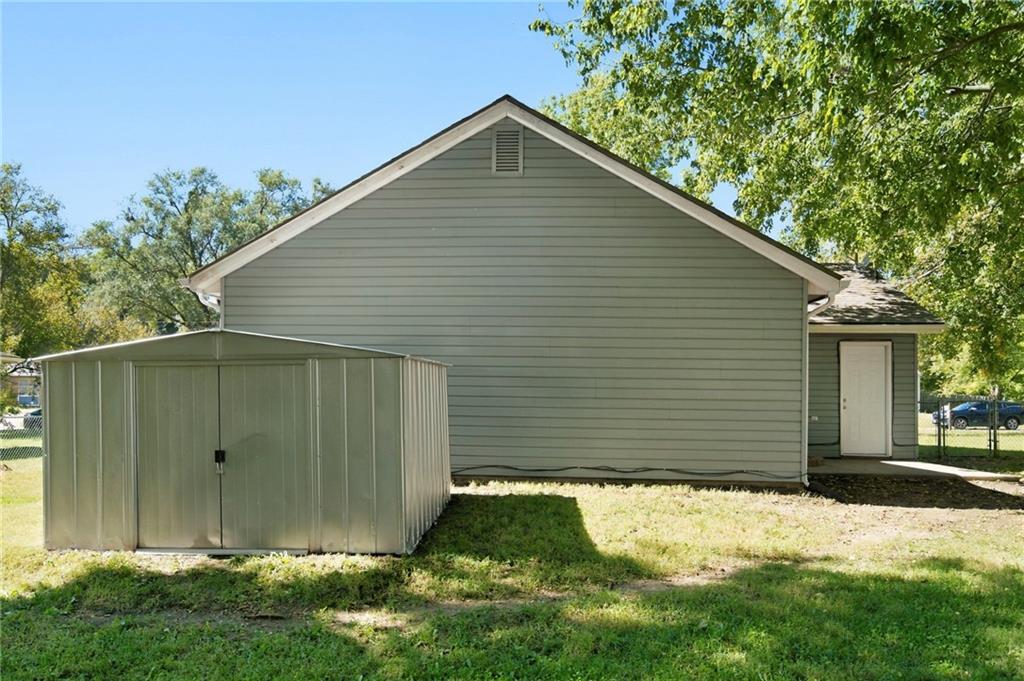 440 N Pine Street Property Photo 23