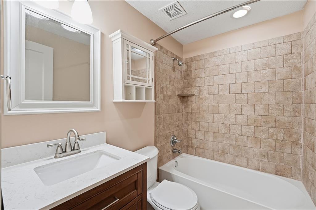 7049 Horton Street Property Photo 19