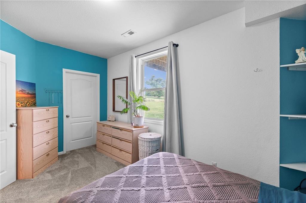 20128 Linwood Road Property Photo 30