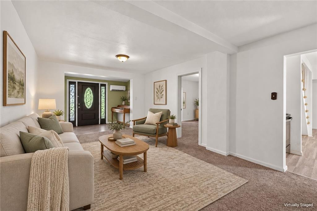 1217 E Parker Avenue Property Photo 1