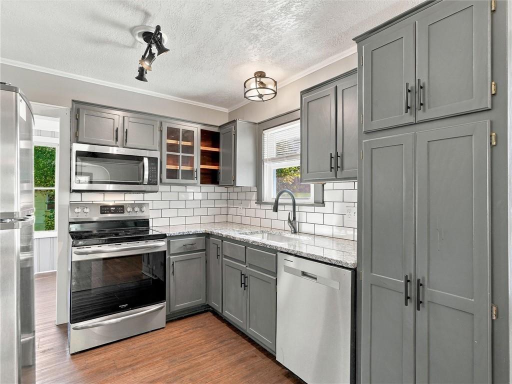 51 N Emerson Street Property Photo 14