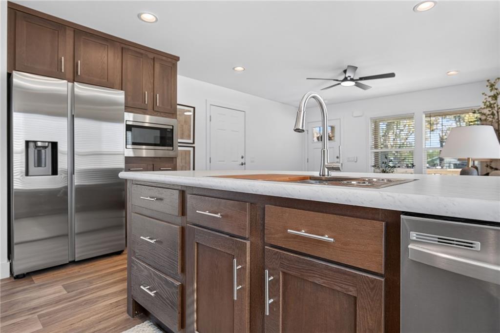 2544 Hiawatha Street Property Photo 17