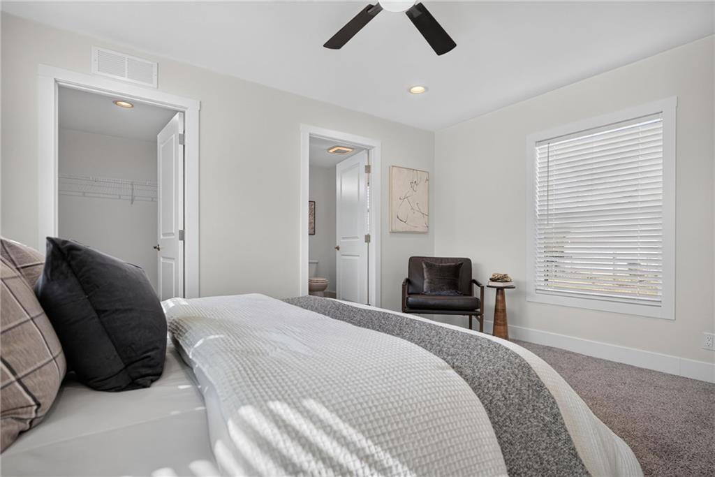 2544 Hiawatha Street Property Photo 20