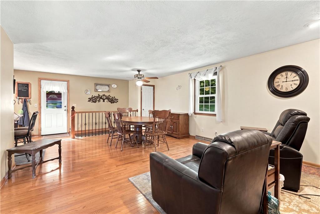 363 E Lowell Street Property Photo 2