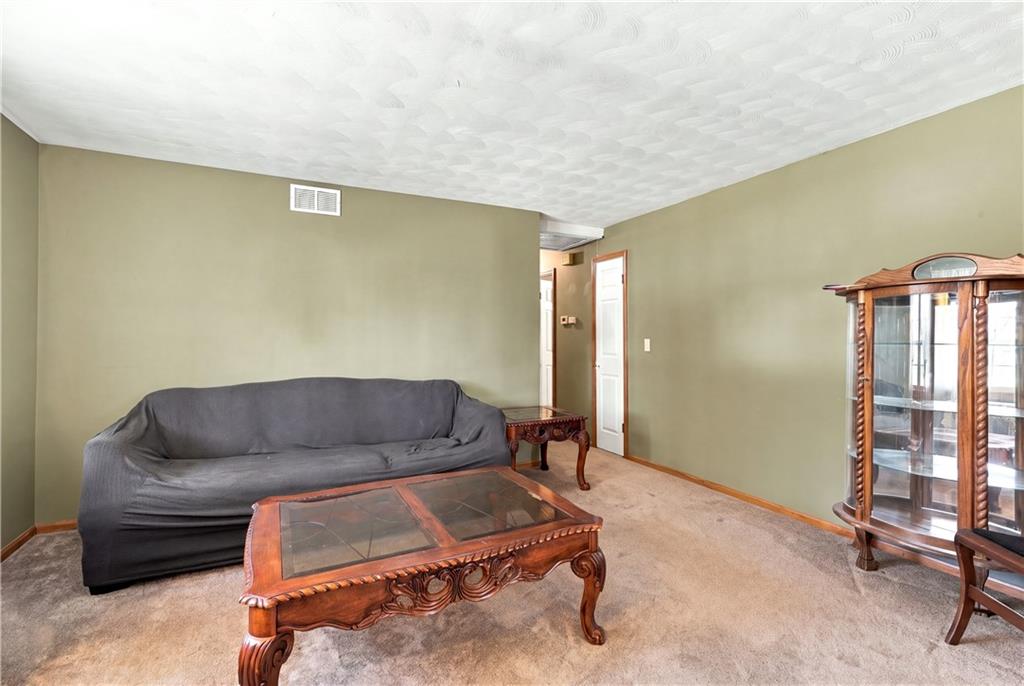 363 E Lowell Street Property Photo 8