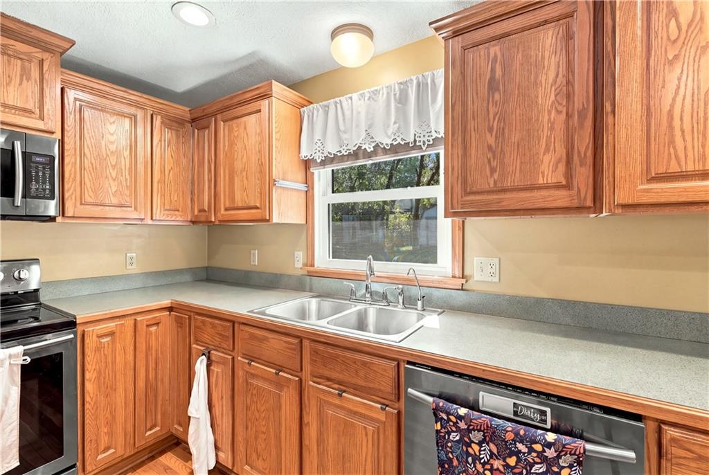 363 E Lowell Street Property Photo 13