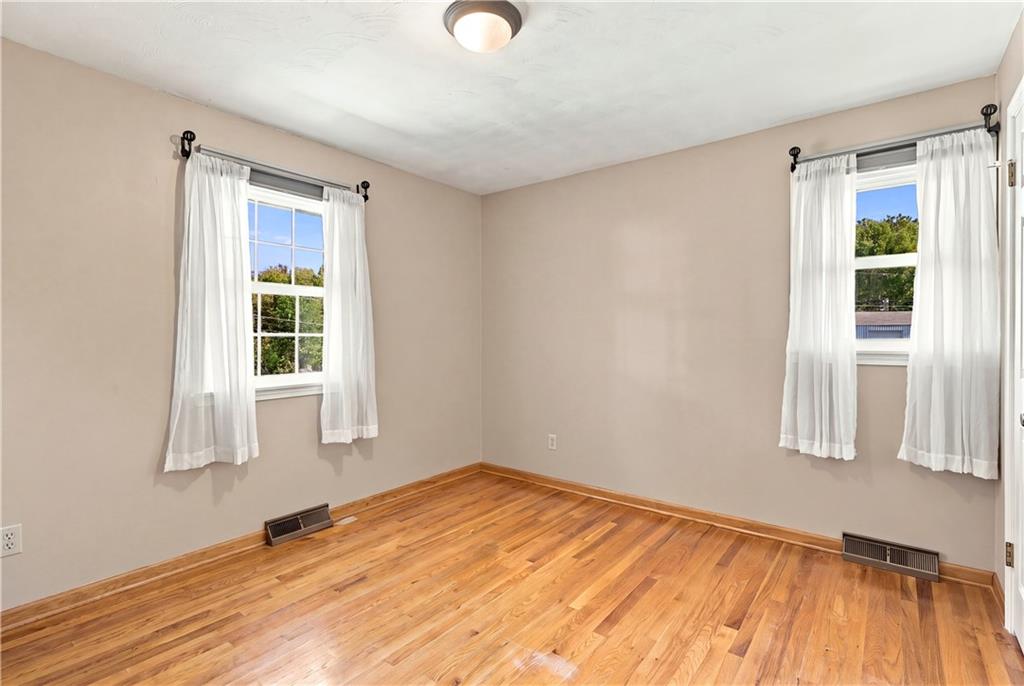 363 E Lowell Street Property Photo 19