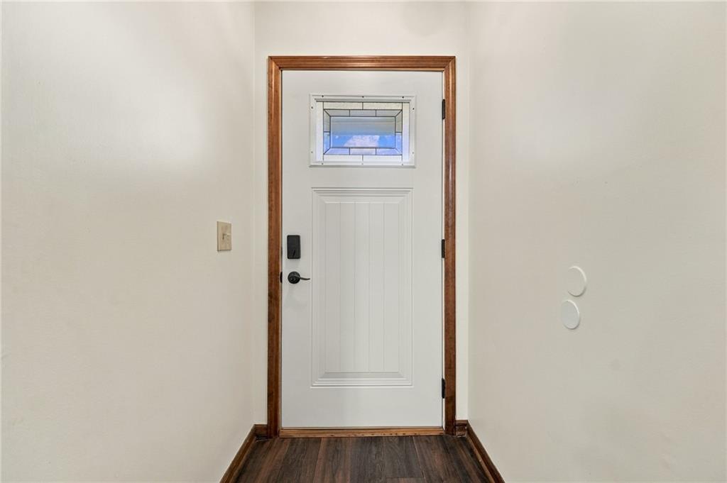 1307 N Ridge Parkway Property Photo 4