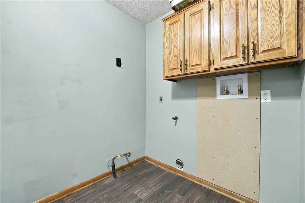 1307 N Ridge Parkway Property Photo 22