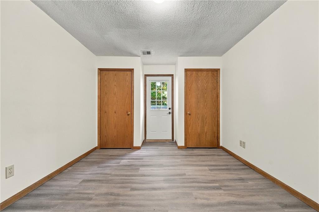 1307 N Ridge Parkway Property Photo 26