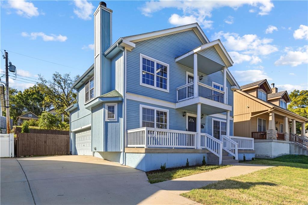 4404 Paseo Boulevard Property Photo 2
